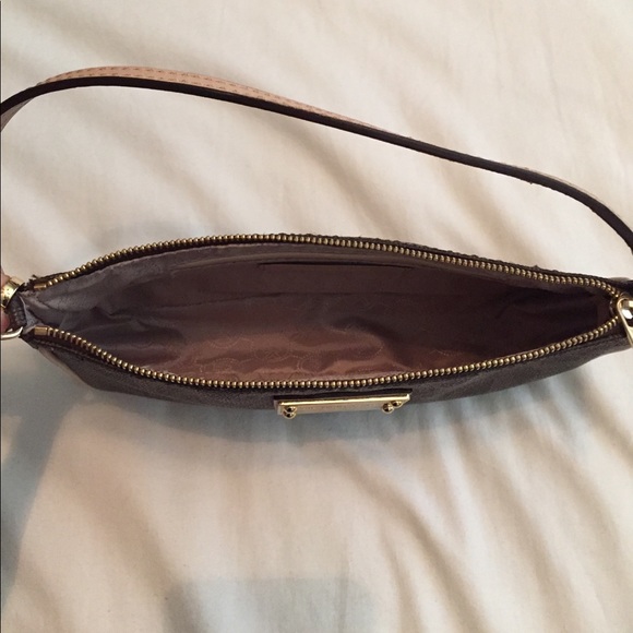 Michael Kors Handbag - Picture 3 of 3